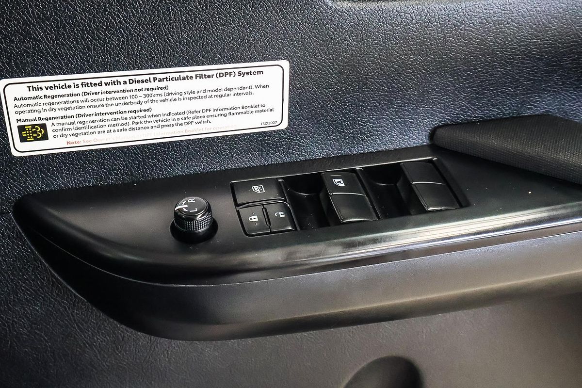 2020 Toyota Hilux SR GUN126R 4X4