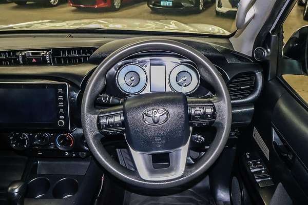 2020 Toyota Hilux SR GUN126R 4X4