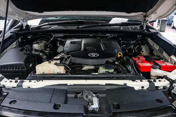 2020 Toyota Hilux SR GUN126R 4X4