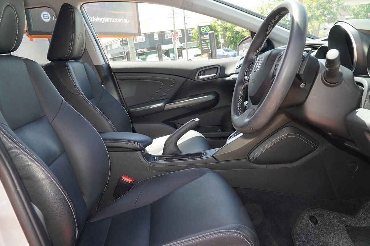 2016 Honda Civic VTi-LN 9th Gen