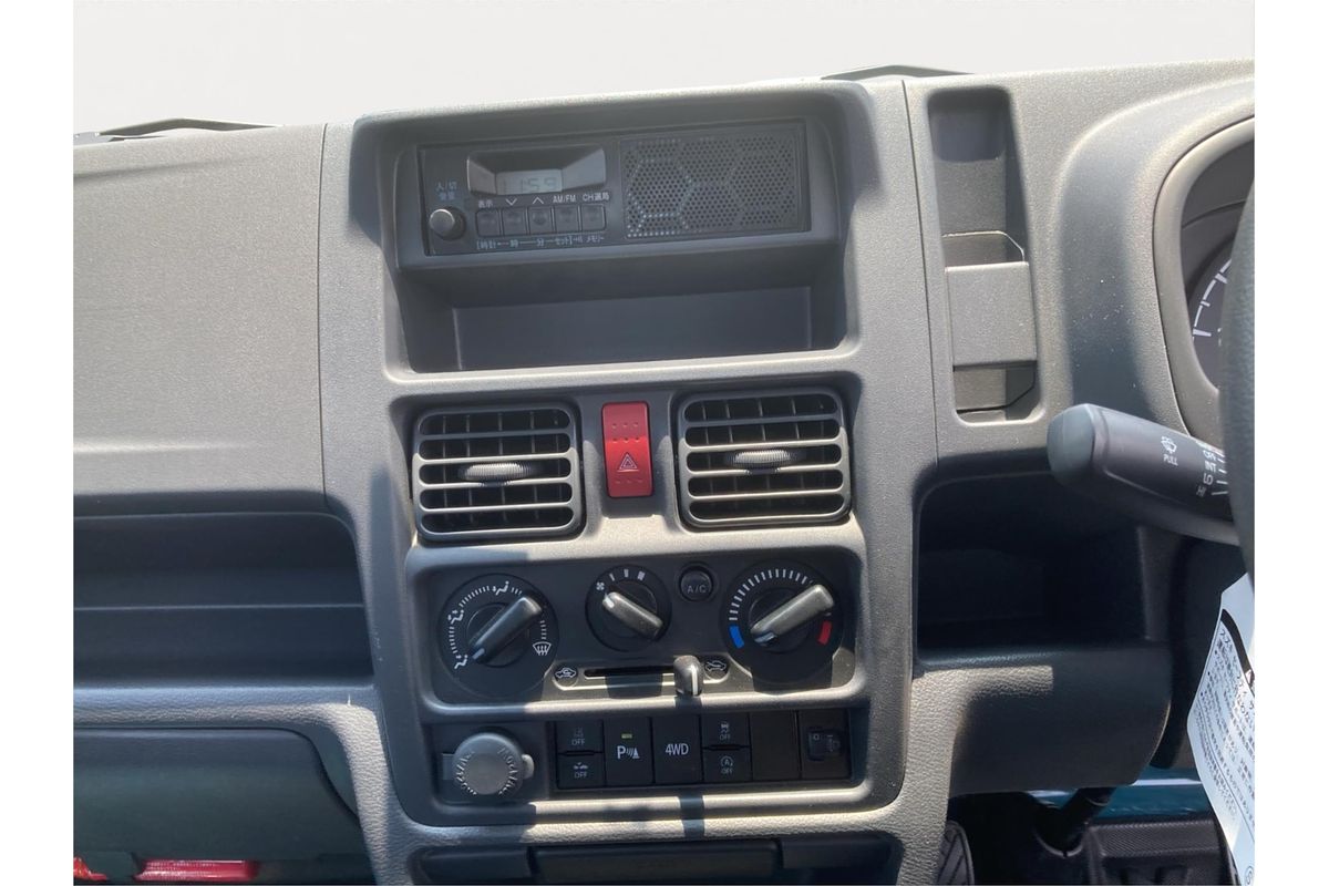 2024 Suzuki Carry KC 4WD - 5sp Manual