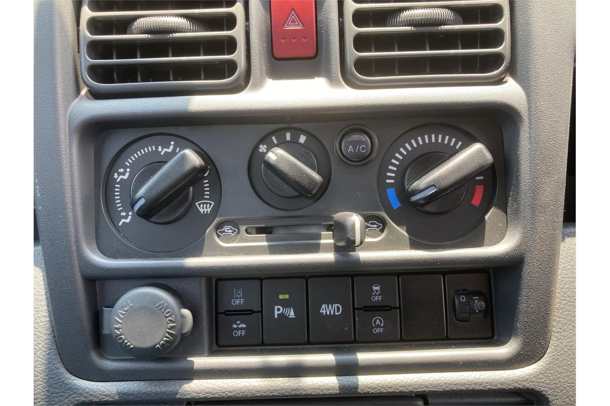 2024 Suzuki Carry KC 4WD - 5sp Manual