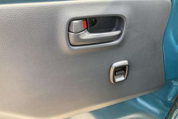 2024 Suzuki Carry KC 4WD - 5sp Manual