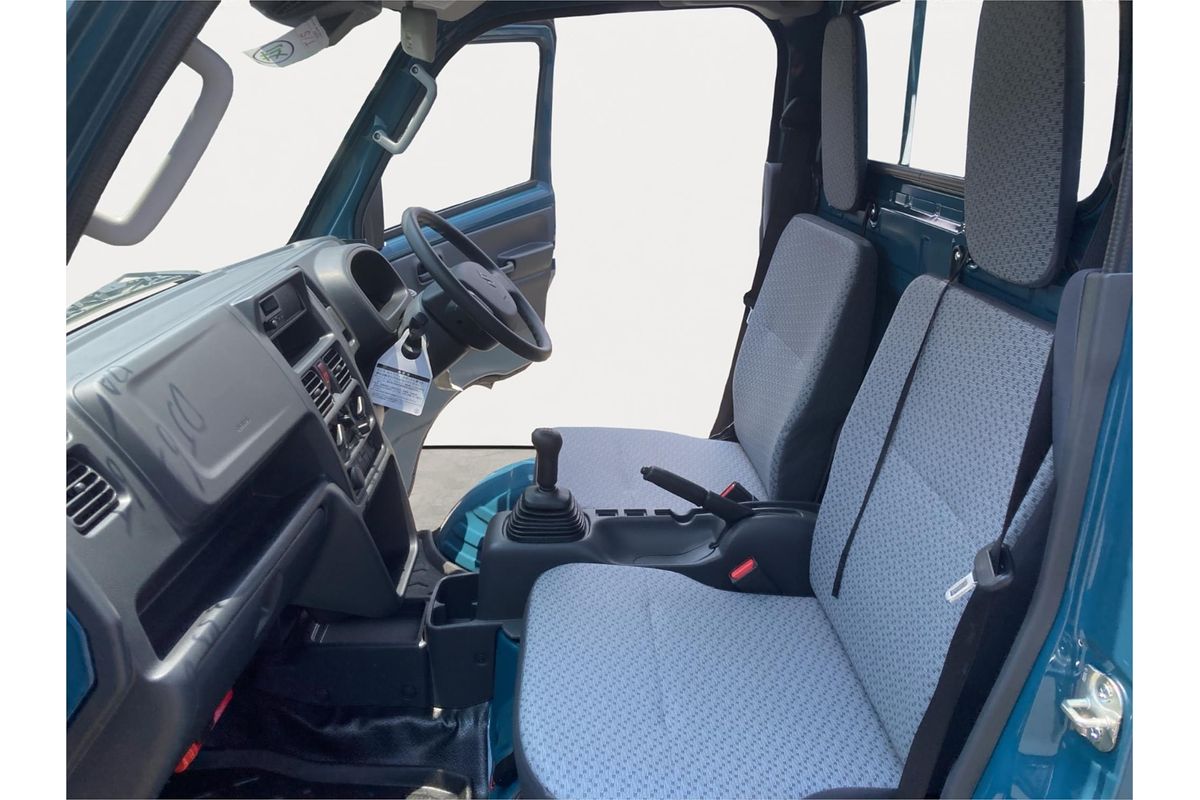 2024 Suzuki Carry KC 4WD - 5sp Manual