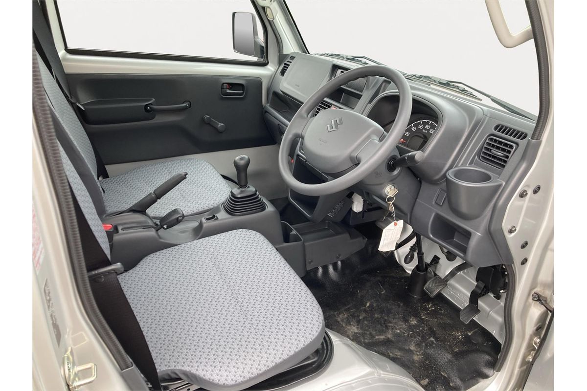 2024 Suzuki Carry KC 4WD