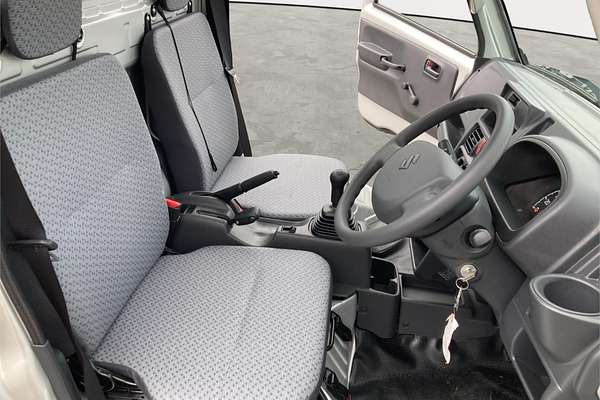 2024 Suzuki Carry KC 4WD