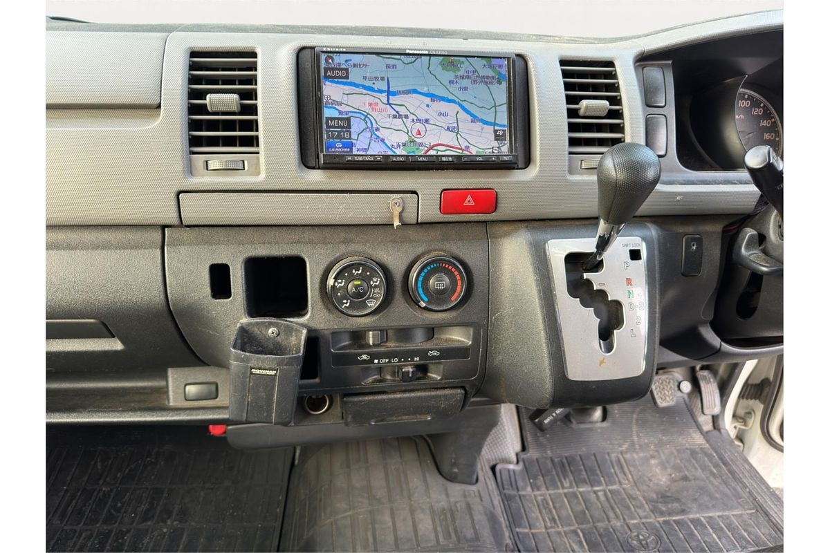 2010 Toyota Hiace DX High Roof 4WD