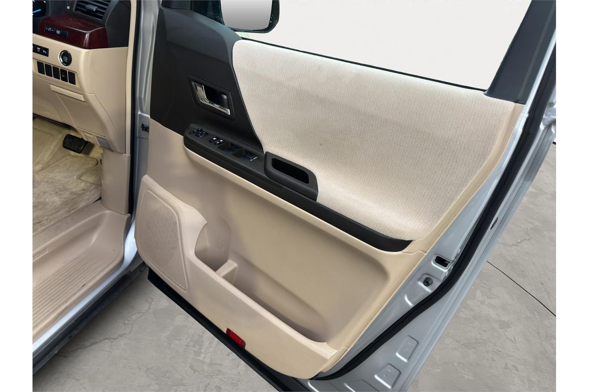 2008 Toyota Alphard 240X Welcab