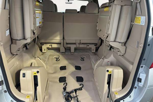 2008 Toyota Alphard 240X Welcab