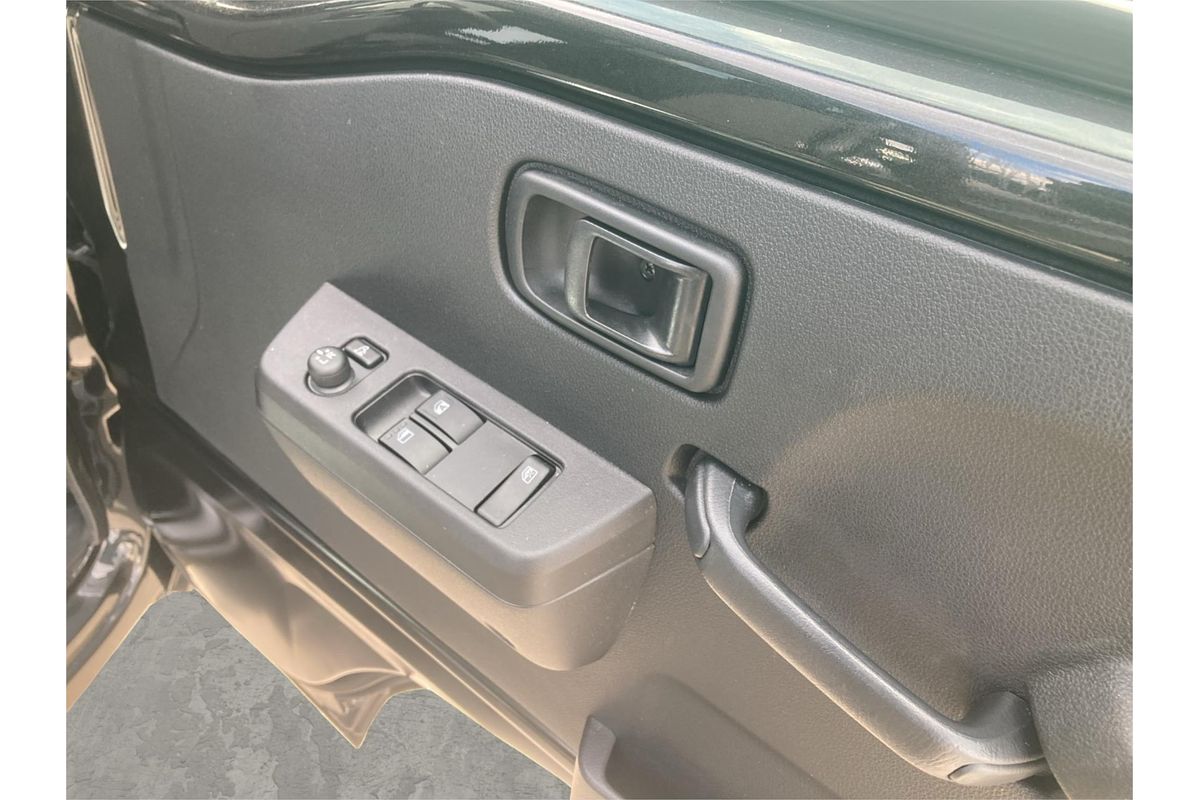 2024 Daihatsu Hijet Extra