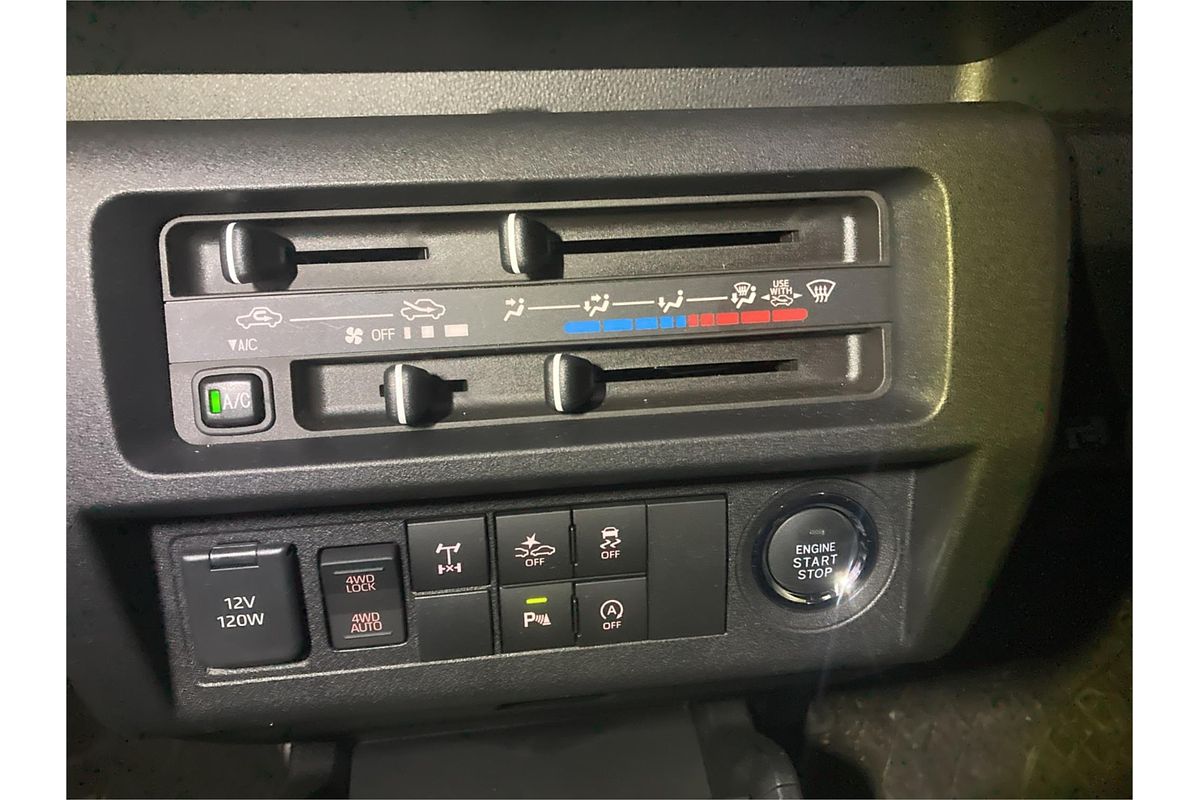 2024 Daihatsu Hijet Extra 4WD