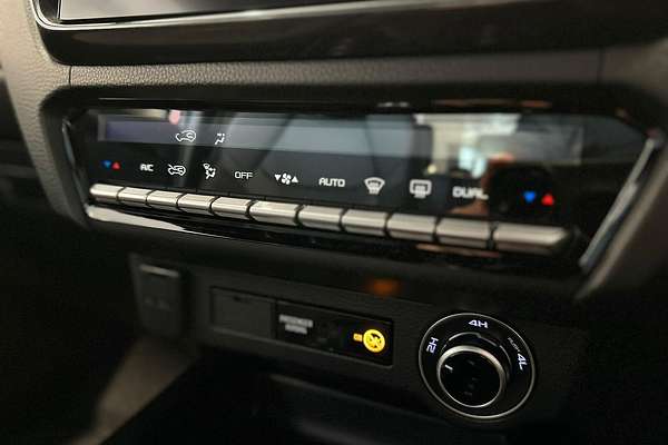 2025 Isuzu D-MAX X-TERRAIN 4X4