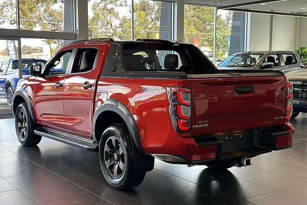 2025 Isuzu D-MAX X-TERRAIN 4X4