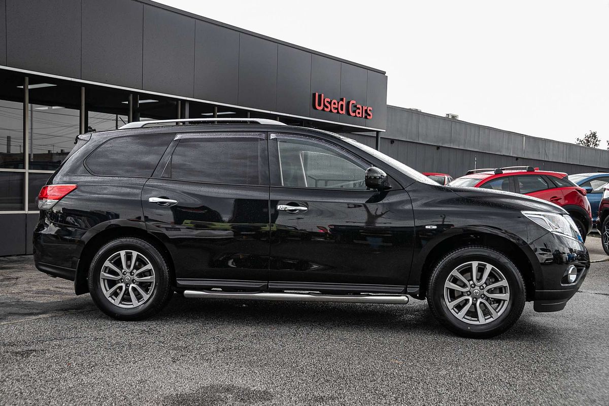 2016 Nissan Pathfinder ST R52