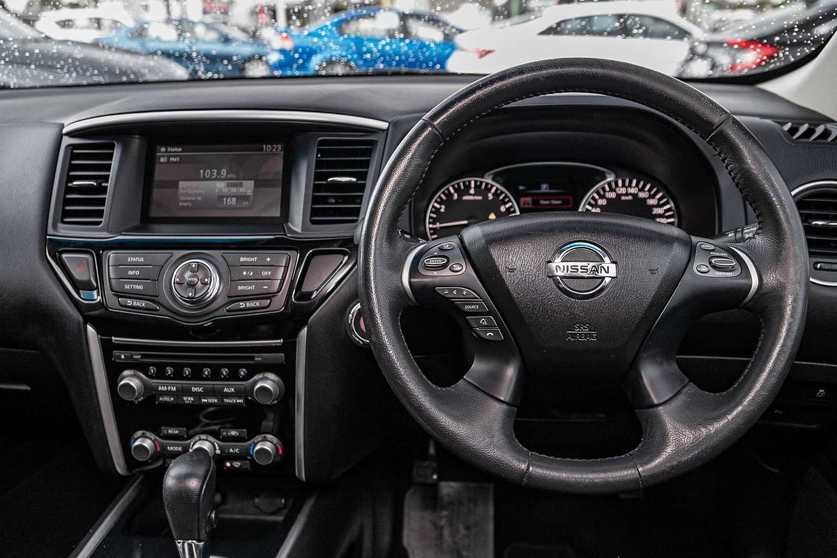 2016 Nissan Pathfinder ST R52