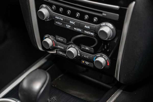 2016 Nissan Pathfinder ST R52