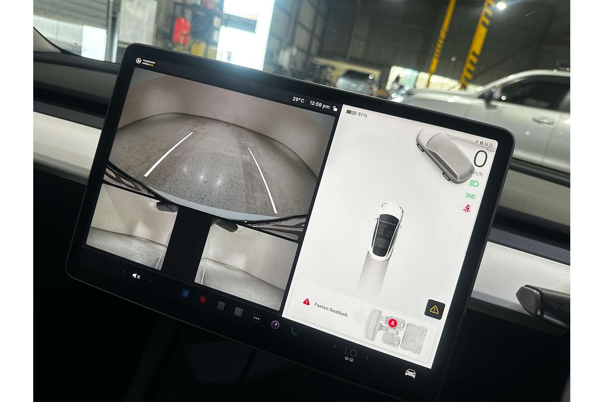 2022 Tesla Model 3 Rear-Wheel Drive