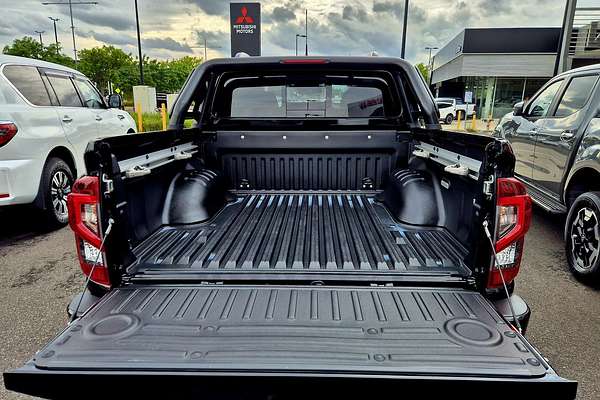 2024 Nissan Navara PRO-4X D23 4X4