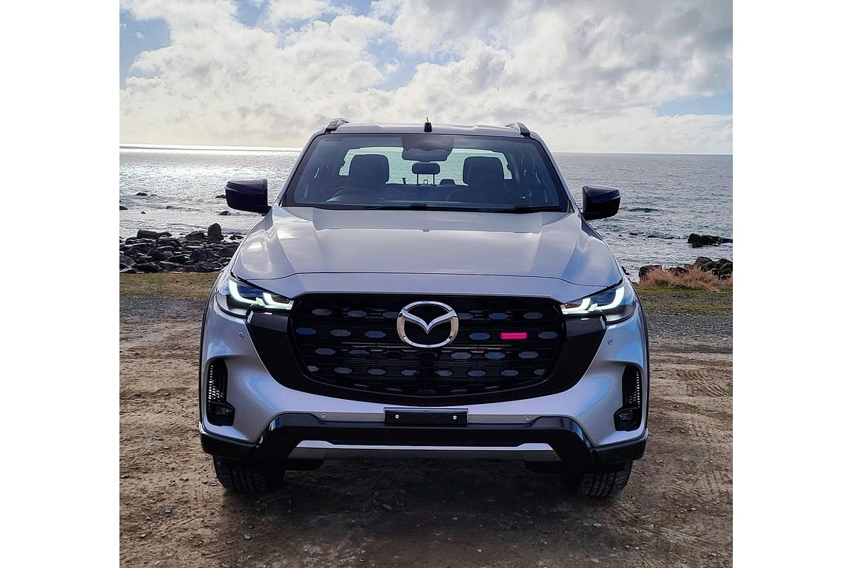 Mazda BT-50 G 6AUTO 3.0L DUAL CAB PICKUP SP 4X4 Mazda BT-50 G 6AUTO 3.0L DUAL CAB PICKUP SP 4X4