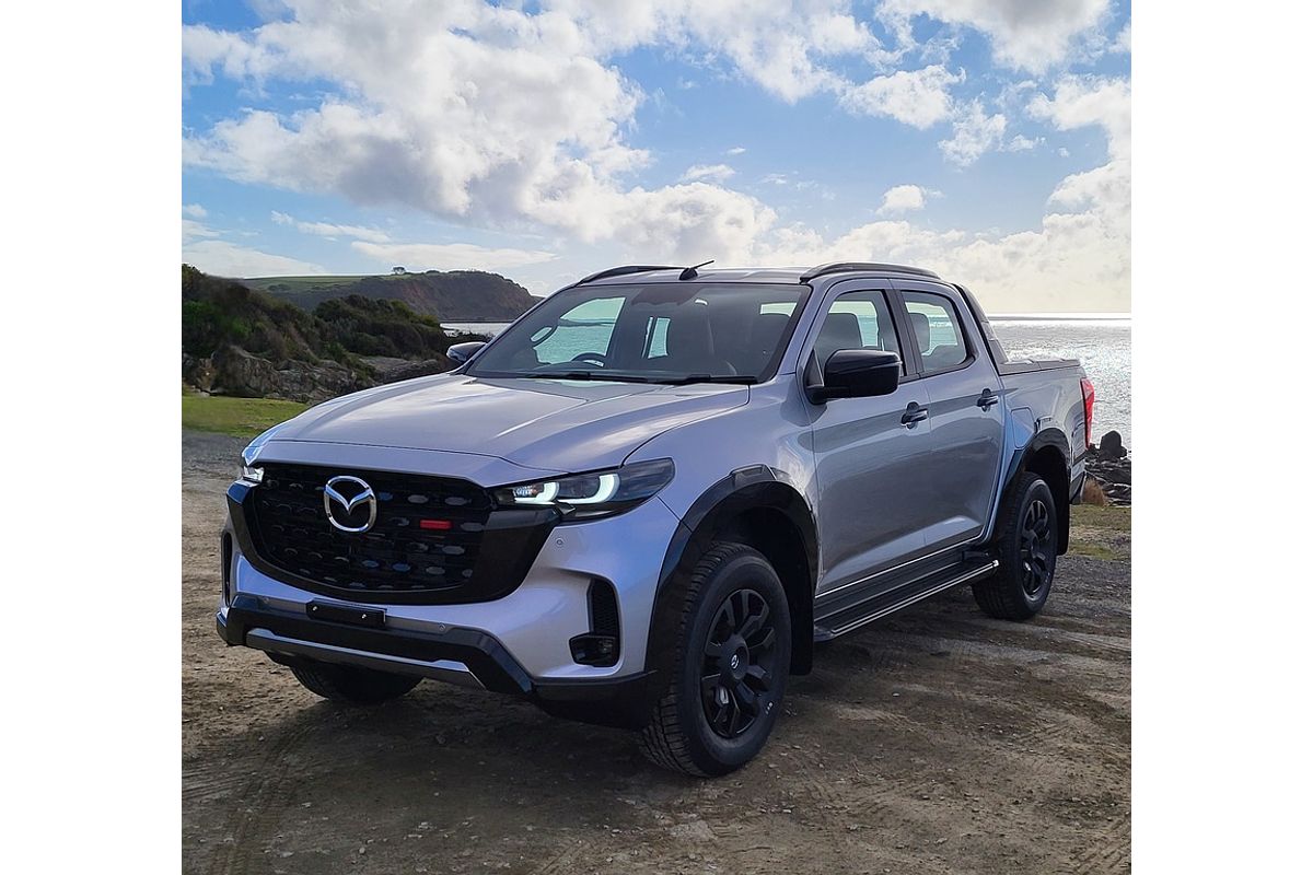 Mazda BT-50 G 6AUTO 3.0L DUAL CAB PICKUP SP 4X4 Mazda BT-50 G 6AUTO 3.0L DUAL CAB PICKUP SP 4X4