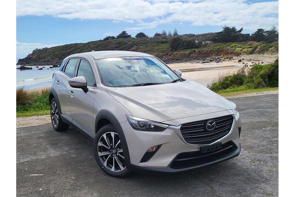 Mazda CX-3 J 6AUTO G20 PURE PETROL FWD Mazda CX-3 J 6AUTO G20 PURE PETROL FWD