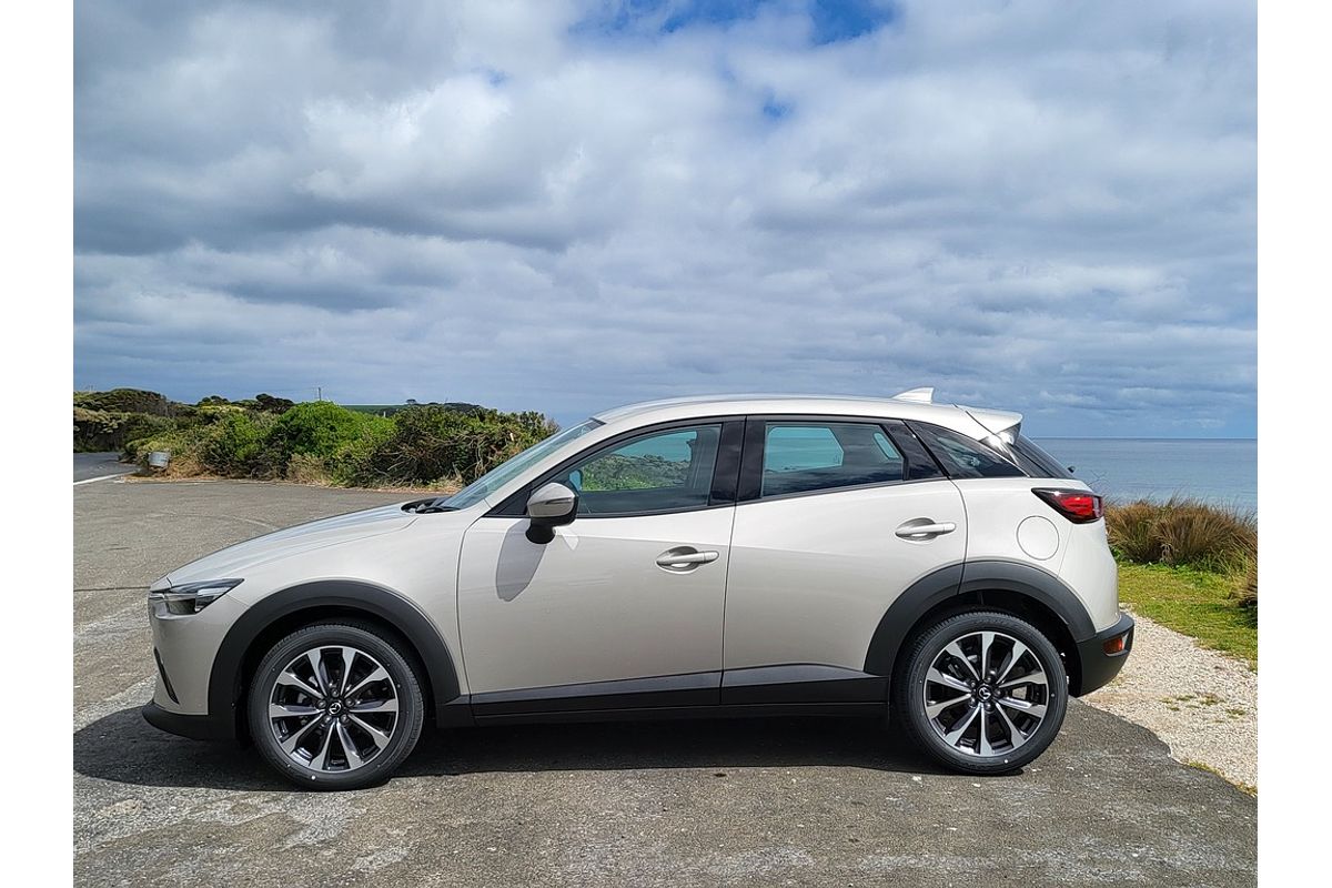 Mazda CX-3 J 6AUTO G20 PURE PETROL FWD Mazda CX-3 J 6AUTO G20 PURE PETROL FWD
