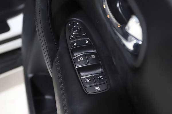 2023 Nissan Patrol Ti Y62