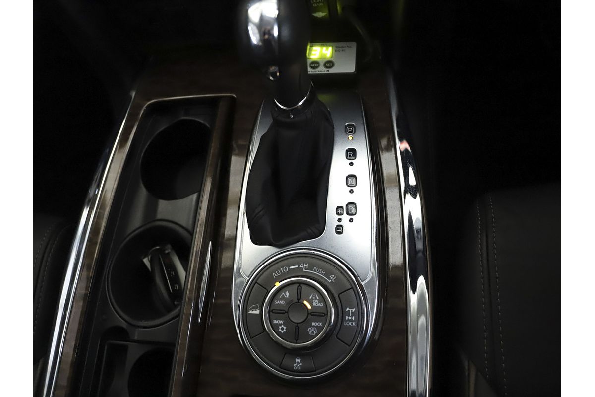 2023 Nissan Patrol Ti Y62