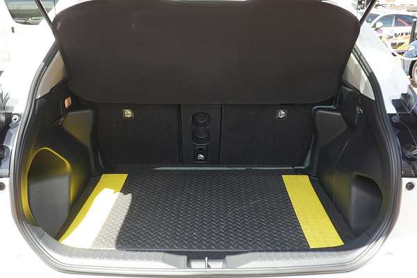 2023 Toyota Yaris Cross GX MXPJ15R