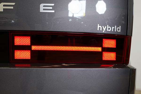 2024 Hyundai Santa Fe Hybrid Elite MX5.V1