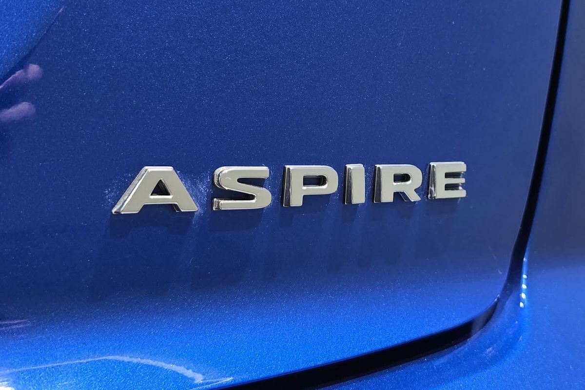 2023 Mitsubishi Eclipse Cross LS YB