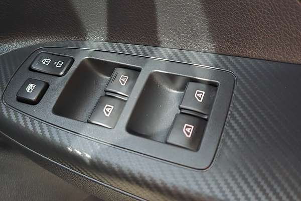 2023 Mitsubishi Eclipse Cross LS YB