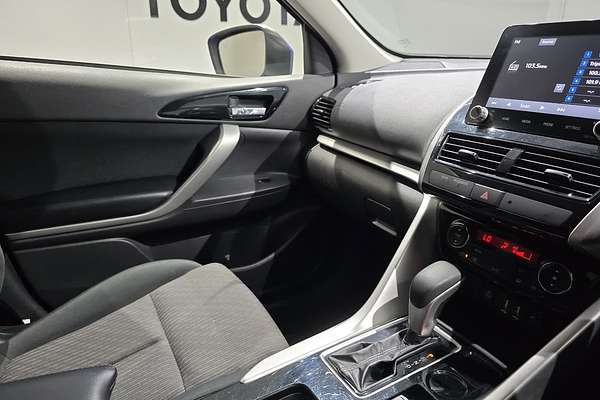 2023 Mitsubishi Eclipse Cross LS YB