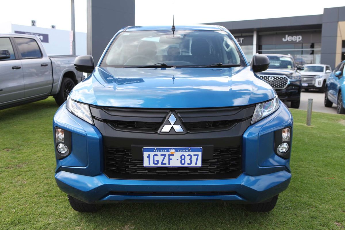 2019 Mitsubishi Triton GLX+ MR 4X4