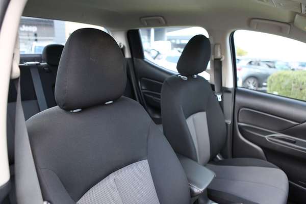 2019 Mitsubishi Triton GLX+ MR 4X4