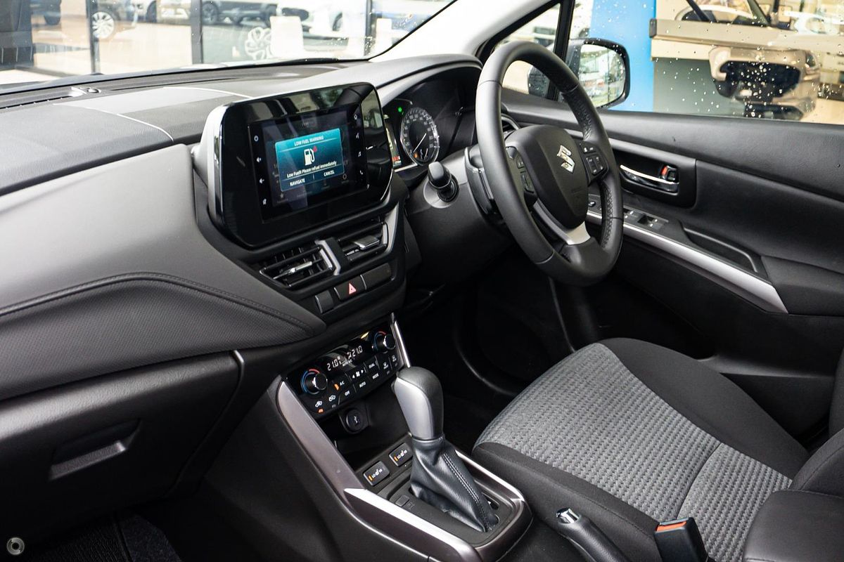 2024 Suzuki S-Cross JYB