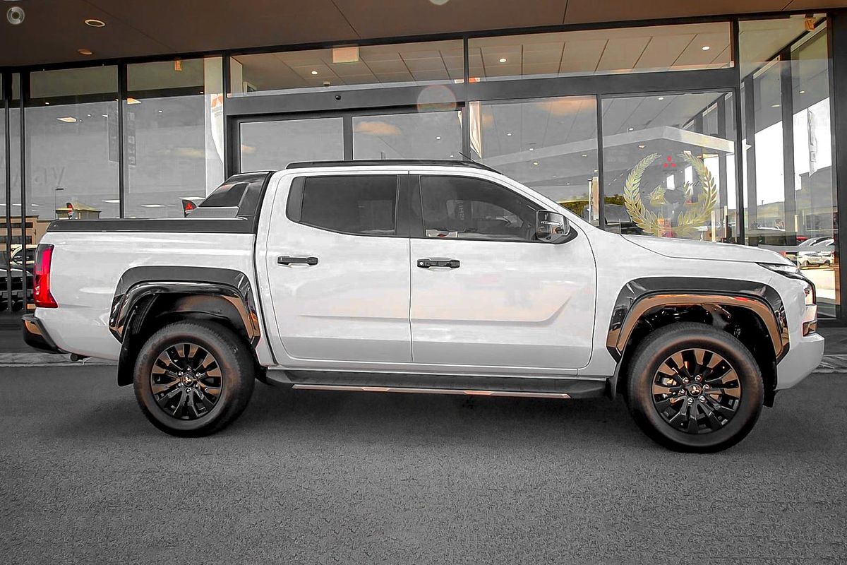 2025 Mitsubishi Triton GSR MV 4X4