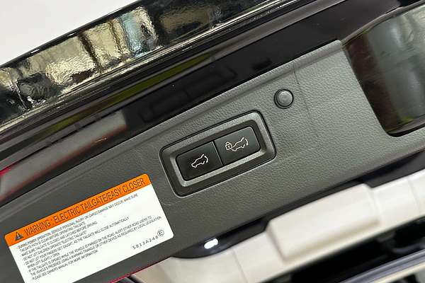 2023 Mitsubishi Pajero Sport GSR QF