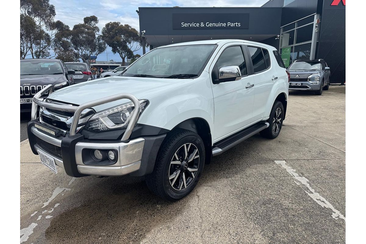 2021 Isuzu MU-X LS-U