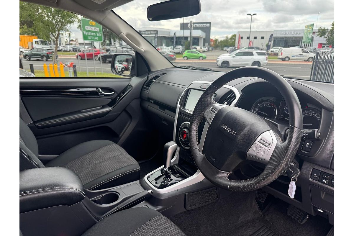 2021 Isuzu MU-X LS-U