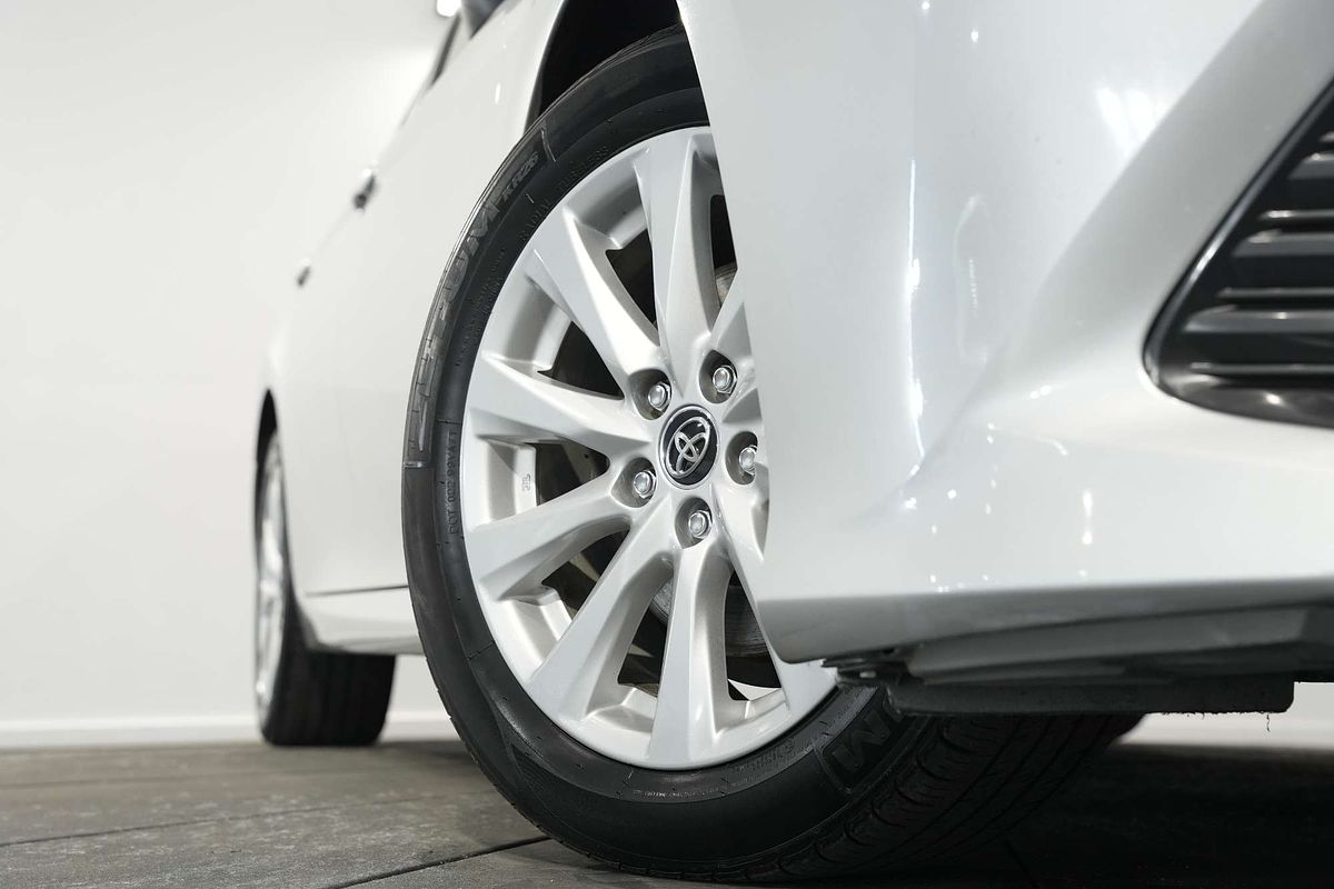 2019 Toyota Camry Ascent ASV70R