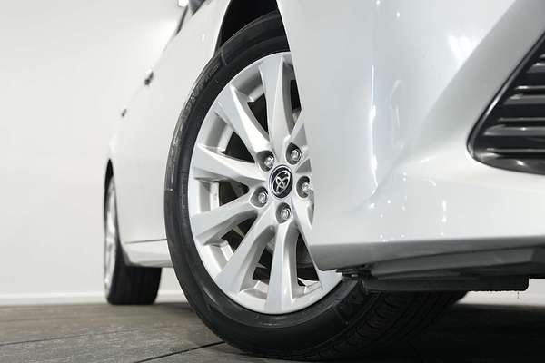 2019 Toyota Camry Ascent ASV70R