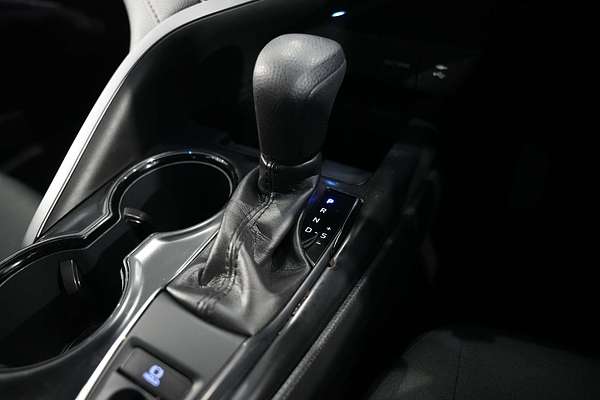 2019 Toyota Camry Ascent ASV70R