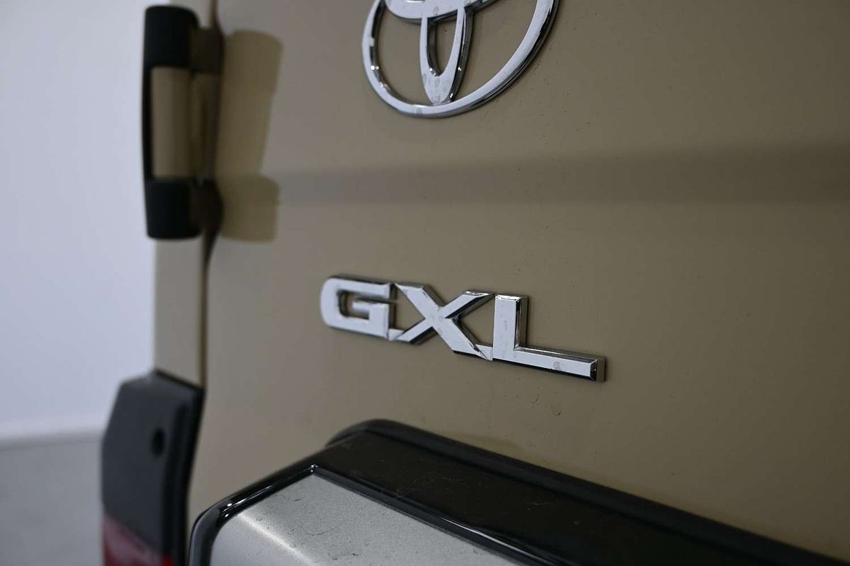 2025 Toyota Landcruiser GXL