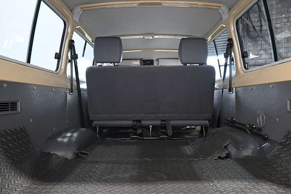 2025 Toyota Landcruiser GXL