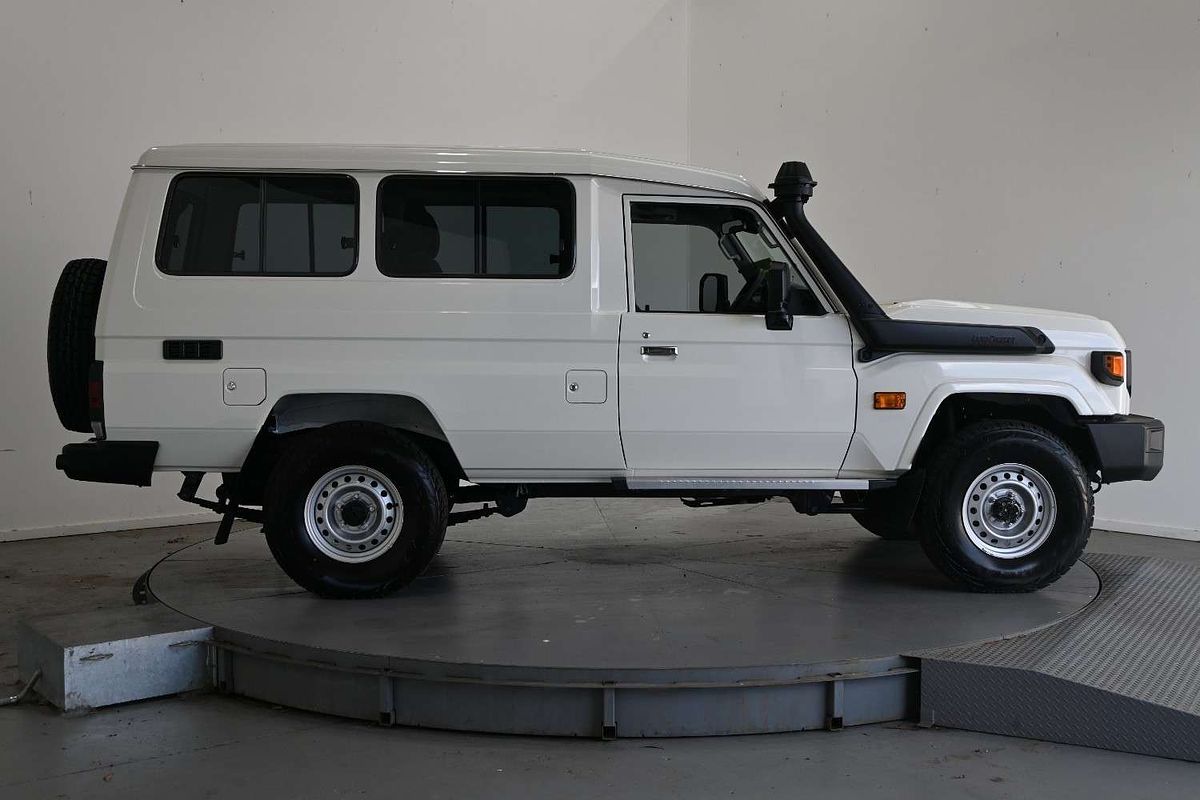 2025 Toyota Landcruiser GXL GDJL79R 4X4