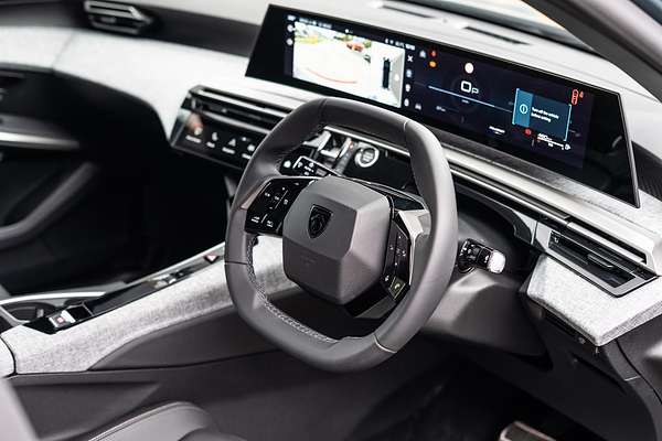 2025 Peugeot 3008 Allure Hybrid P64