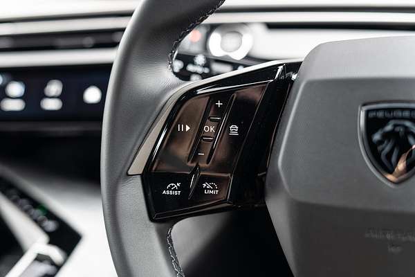 2025 Peugeot 3008 Allure Hybrid P64