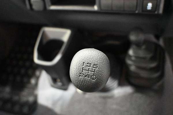 2025 Toyota Landcruiser GXL VDJL79R