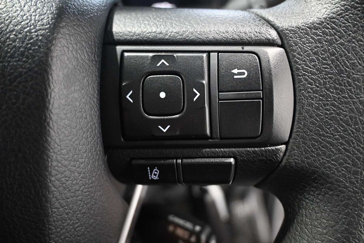 2025 Toyota Landcruiser GXL VDJL79R